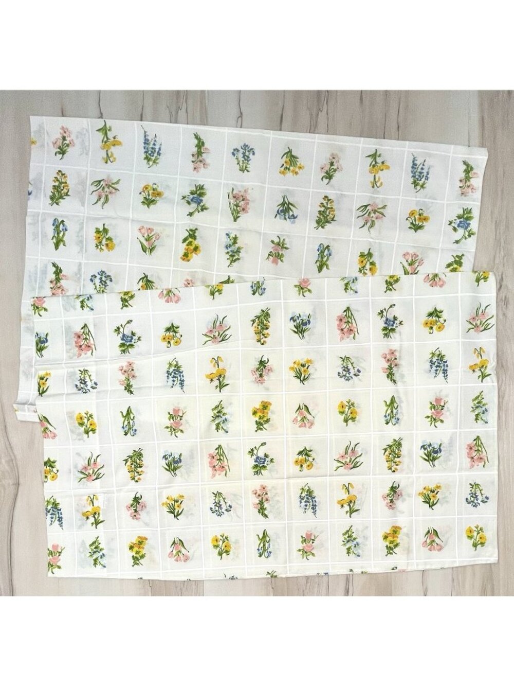 VTG UTICA Set 2 STANDARD No-Iron Percale Floral Bouquet PILLOWCASES EUC